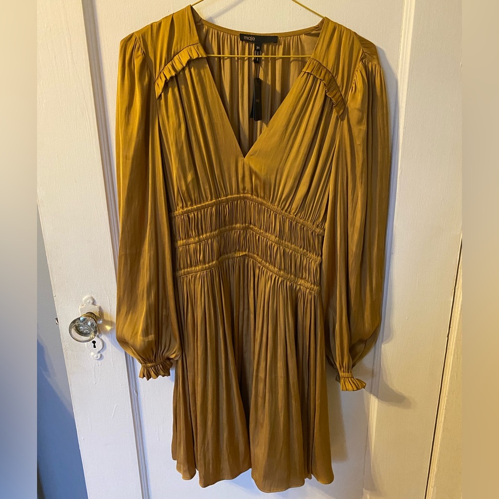 Maje long sleeved gold dress. Size 34 so it’s a size 2